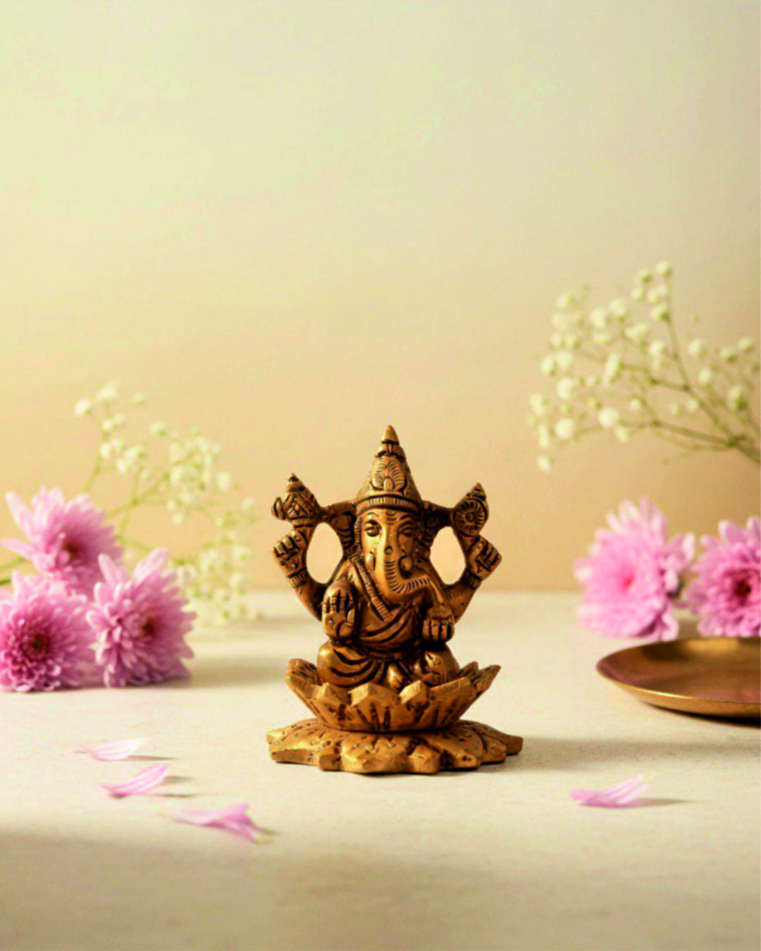 Handcrafted Brass Ganesha Idol 3inch x 2.5inch Auspicious Ganesh Statue for Home & Puja